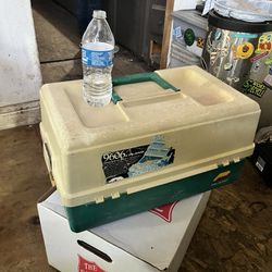Saltwater fishing box, with moles, for pouring jig, heads, swim bait heads for the ocean