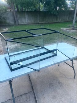 Reptile Habitat w/accessories