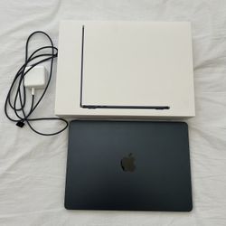MacBook Air 13 Inch With M3 Chip