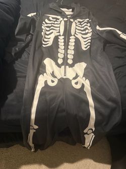 Unisex size 2XL Halloween skeleton onesie