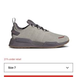 Adidas men's used 7.5,brand new