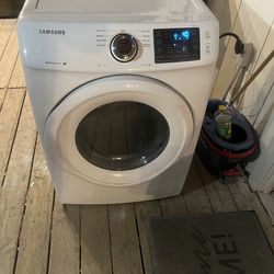 Good working Samsung super capacity, electric dryer