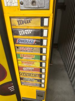 M and m Yellow Candy Vending Machine