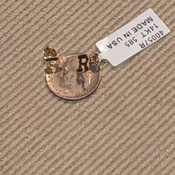 14k Gold Stud Earrings 