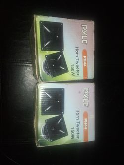 Brand new pair of power tweeters horns