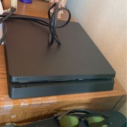 Ps4 slim 