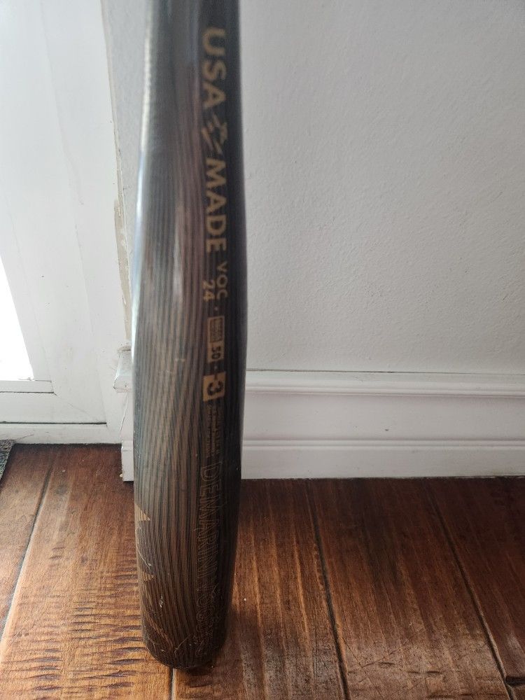 Demarini Voodoo 33/30