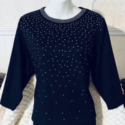 Beautiful Woman Shirt Sweater Black sil Size (PXL) 0nly $10