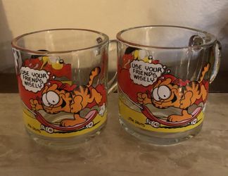 Garfield cups