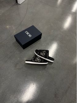 Dior Slides