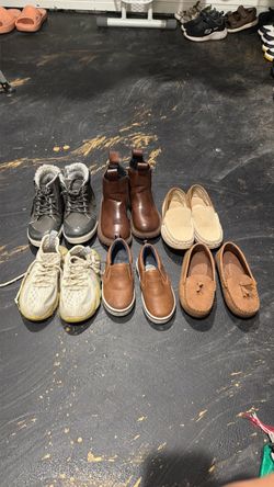 Free toddler shoes used