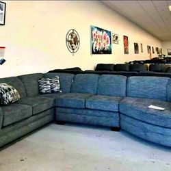🔥Free Delivery 🔥Brand New***Casual Style and Extreme Comfort Sectional 👍in Stock 💧Starting at $188/mo 