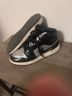 Shoes for kid size 5y