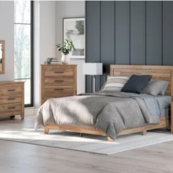 5pc Bedroom Set (Queen Bed)