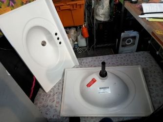  Vanity Sink