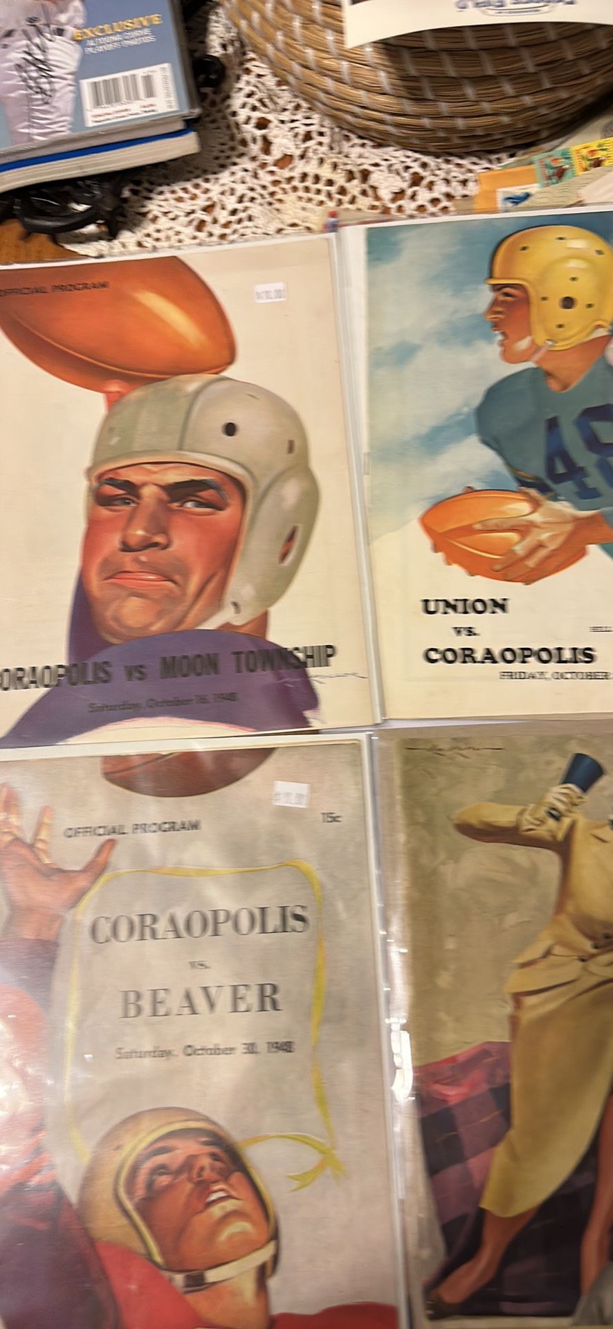 Pittsburgh Coraopolis dukes football magazine ‘s 1948 vintage