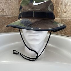 Nike Boonie Bucket Hat