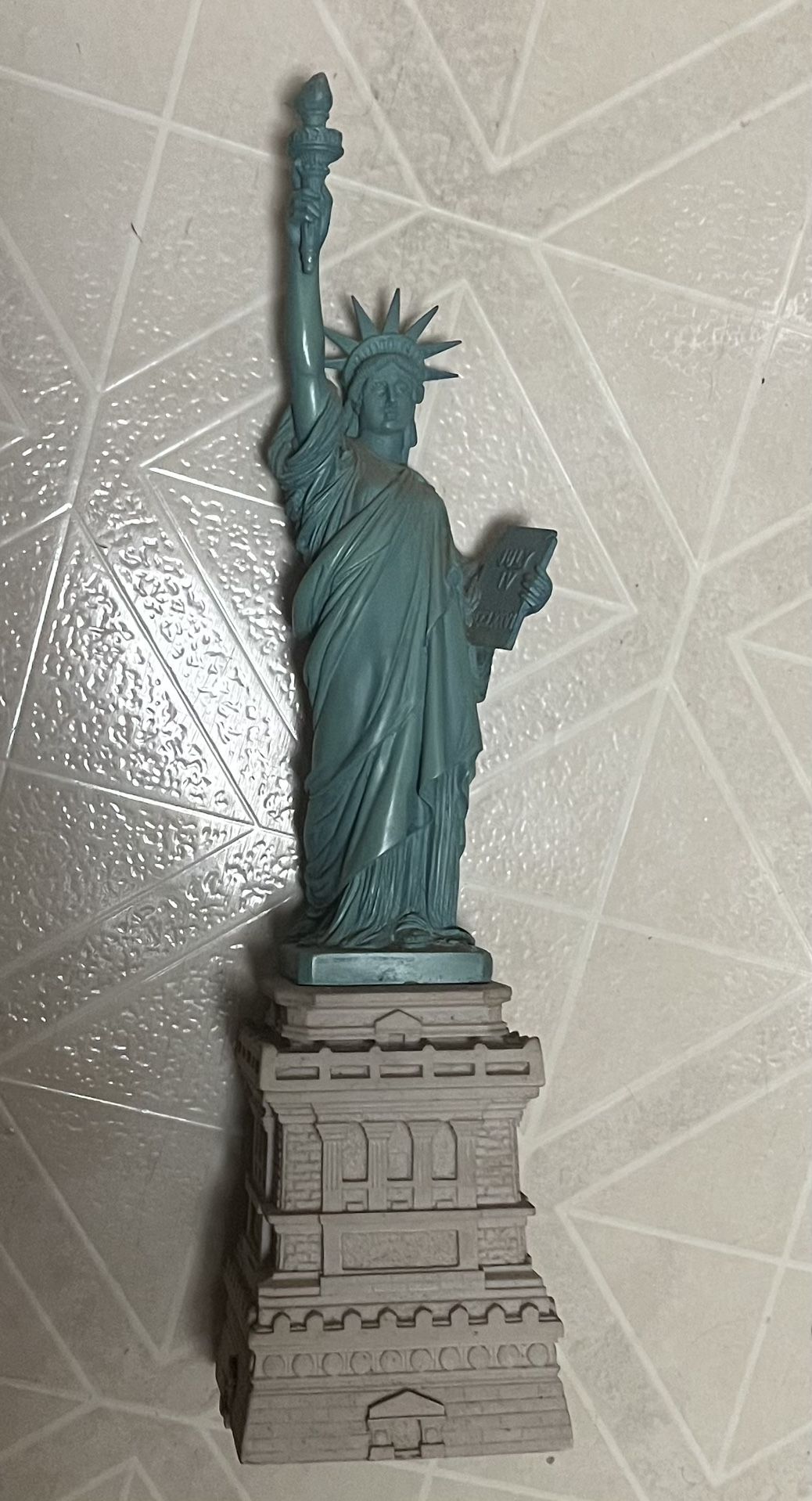 Mini Statue Of Liberty