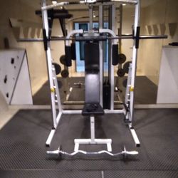 Weight Traning Machine 