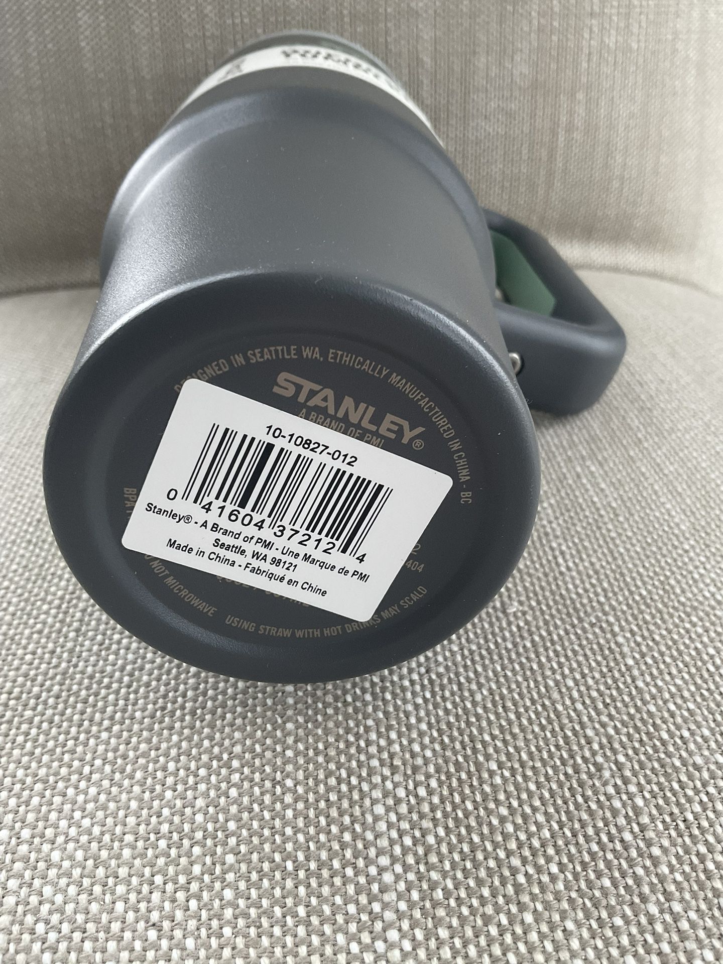 Stanley 30 oz. Quencher H2.0 Charcoal Grey Gray for Sale in El Cajon, CA -  OfferUp