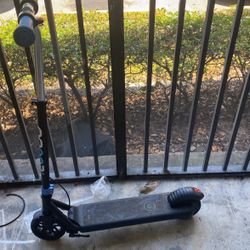 Electric scooter