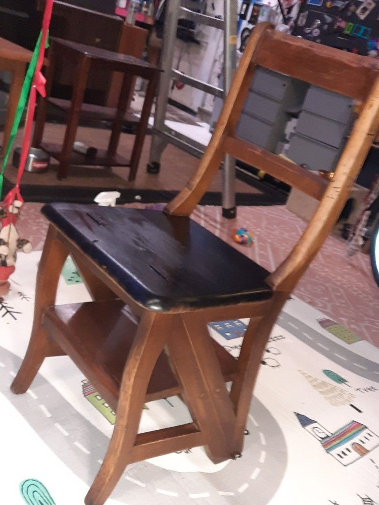 Folding Step Ladder/chair 