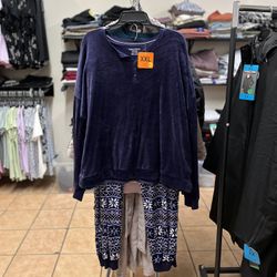 Women’s Nautica Pajama Set