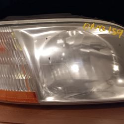 1999 Ford Windstar Passenger/Right side Headlight