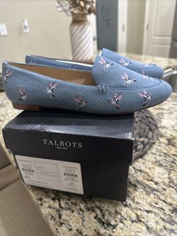 Talbots women’s shoes Light Denim Ryan Novelty Hummingbird size 8