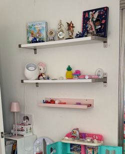 6 Ikea BERGSHULT SHELVES with GRANHULT brackets