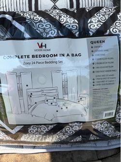 Video 48 piece Comforter set orig. https://offerup.com/redirect/?o=MTgwLk5vdw== 60