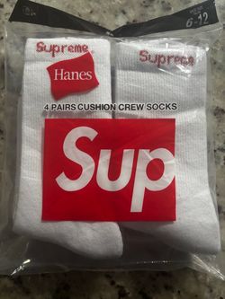 Supreme Socks