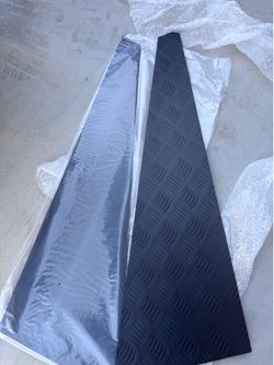 Wing top protector Chequer plate
