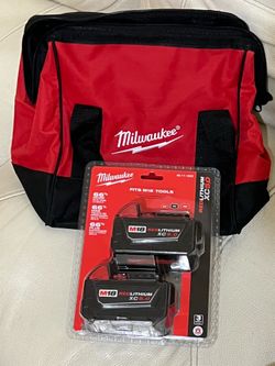 Milwaukee XC 5.0  Battery’s 🔋 🔋 and Contractor 🧰 Tool Bag Brand New.!