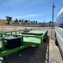 Flatbed trailer
