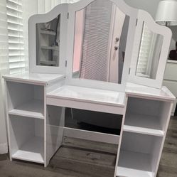Kids Vanity