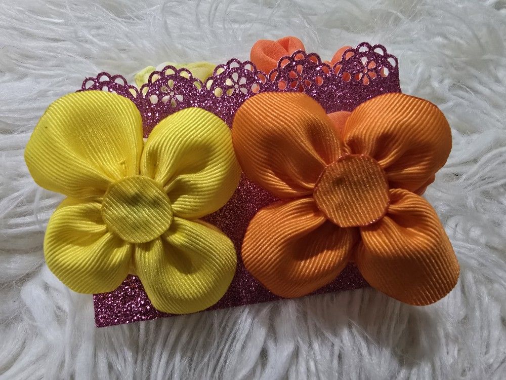 Hair ties 