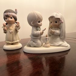 Precious Moments Figurines Collection 