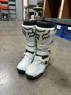 Size 10.5 fox dirtbike boots