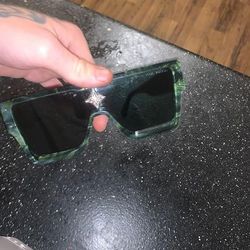 Luis Vuitton Sunglasses 