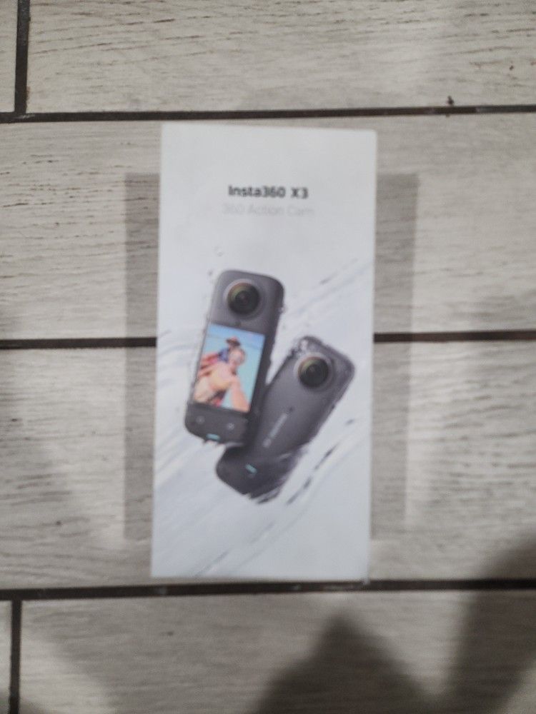Insta360