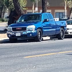 GMC Sierra 2004