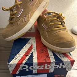Tom And jerry Reebok X Warner Bros Size 3 Kid Rare NWT/NEW Reebok