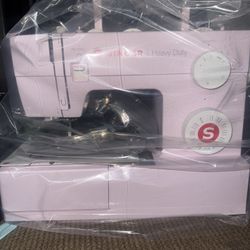 SINGER® Heavy Duty 4452