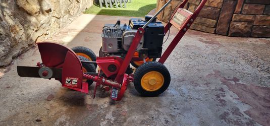 Gas-Powered Lawn Edger