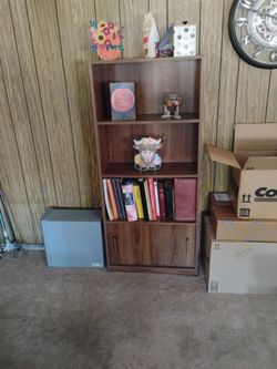 2 Wood Shelves