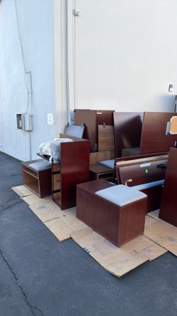 FREE Office Furniture