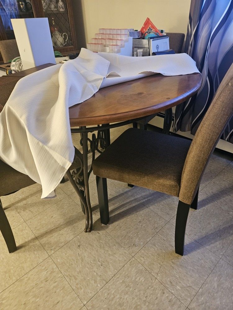 Original Wood and Metal Dinning Table Round