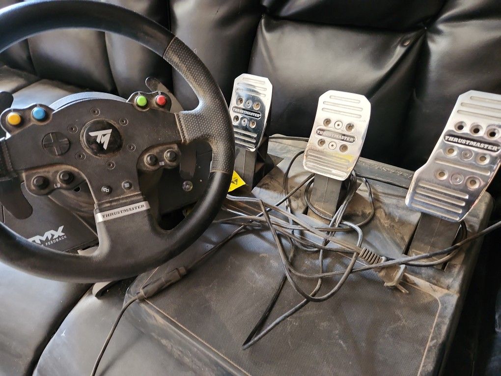 Gaming Wheel And Pedals NEED GONE