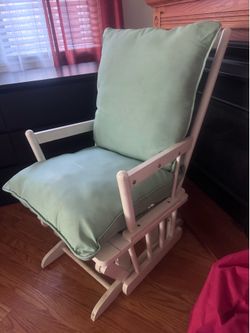 Relax Rocker Rocking Chair Glider